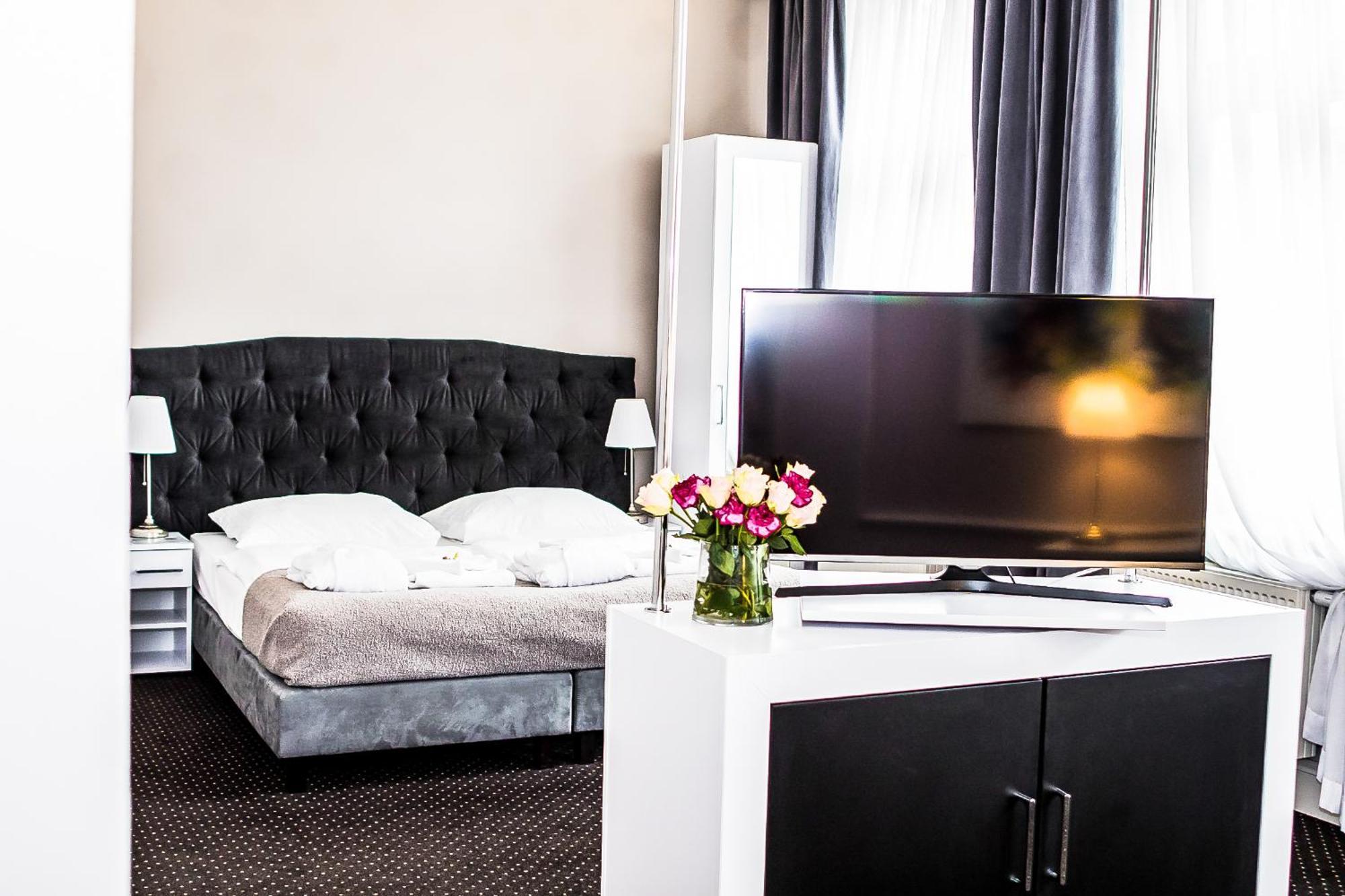 Aparthotel Platinum Apartamenty Inowrocław Extérieur photo