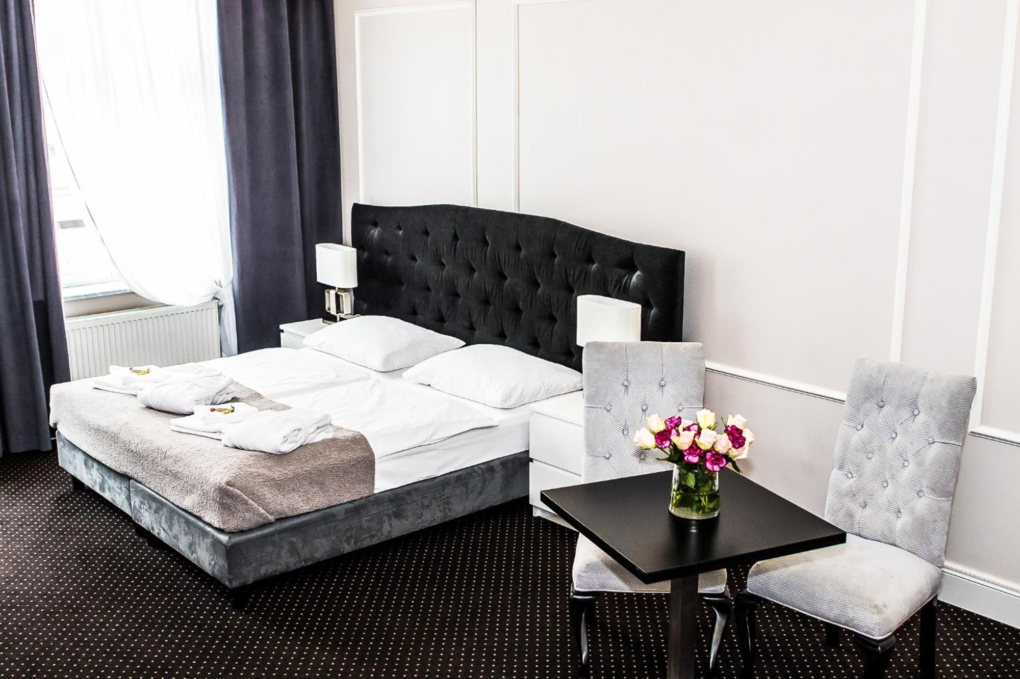 Aparthotel Platinum Apartamenty Inowrocław Extérieur photo